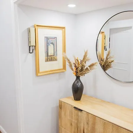 Sienna Haven 2 Bed 1 Bath - Netflix - Free Parking * Birmingham