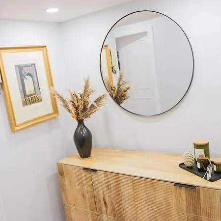 Sienna Haven 2 Bed 1 Bath - Netflix - Free Parking